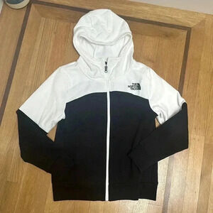 BNWOT girls The Northface  hoodie